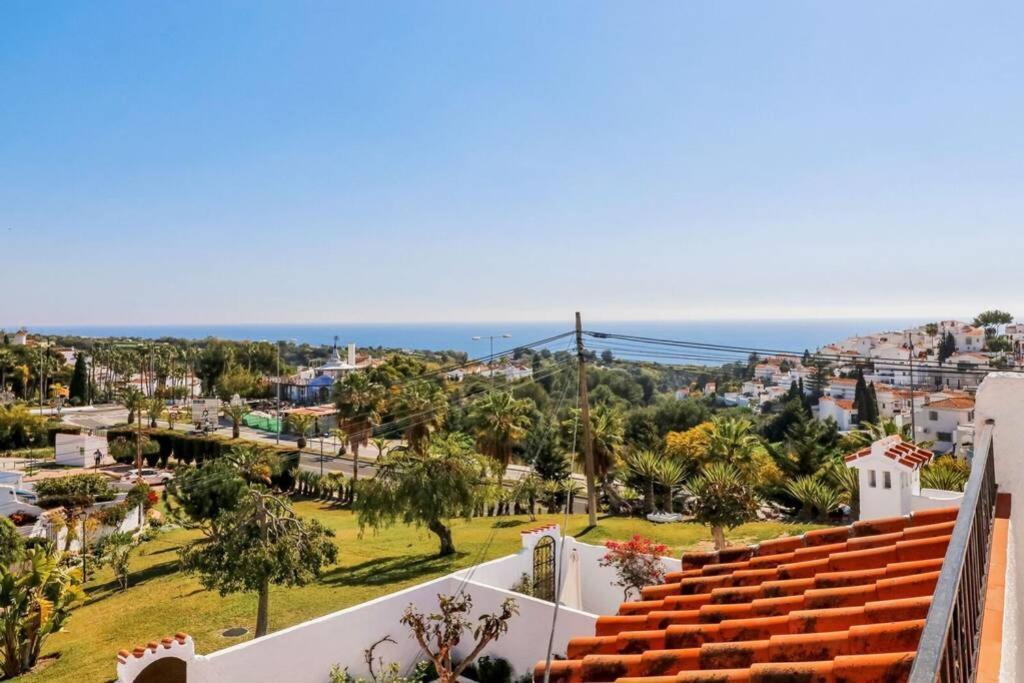Capistrano Village B, 1 bedroom + free wi-fi Nerja Esterno foto